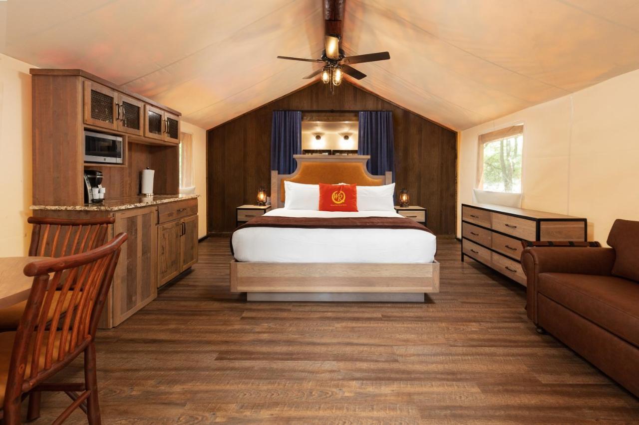 Westgate River Ranch Resort & Rodeo Exterior photo
