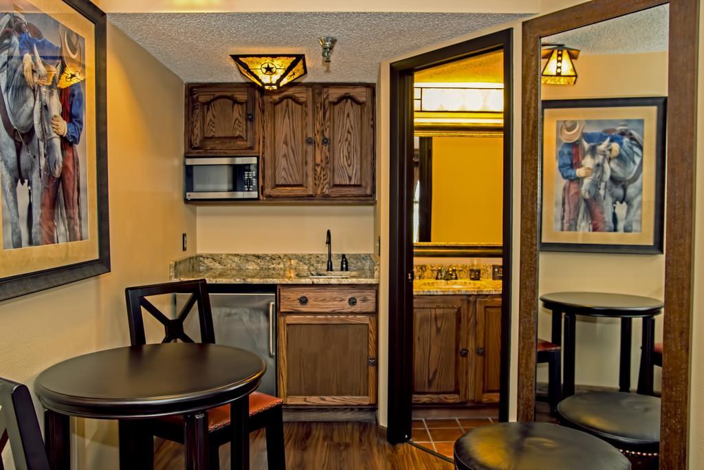 Westgate River Ranch Resort & Rodeo Exterior photo