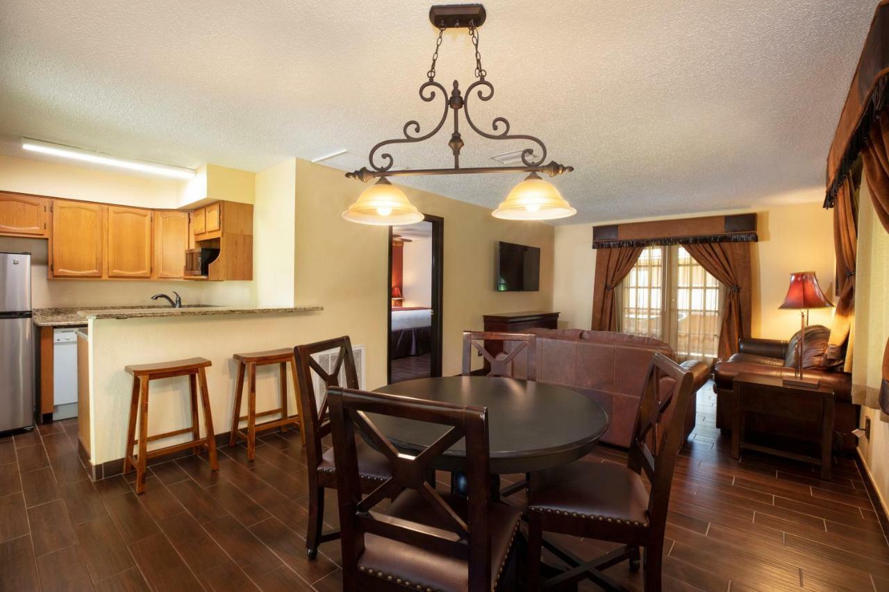 Westgate River Ranch Resort & Rodeo Exterior photo